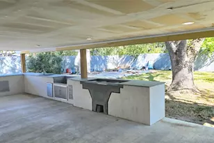 11907 Renwick Dr, Houston, TX 77035 - Photo 15