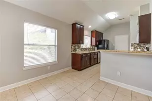 14802 Newton Falls Ln, Sugar Land, TX 77498 - Photo 11