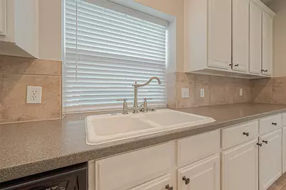 4202 Stone Oak Court, Missouri City, TX 77459 - Photo 7