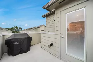 952 W 18th St, Houston, TX 77008 - Photo 35