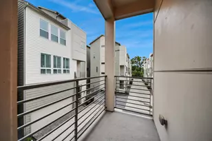 952 W 18th St, Houston, TX 77008 - Photo 19