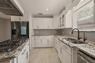 6021 Whispering Lakes Dr, Katy, TX 77493 - Photo 13