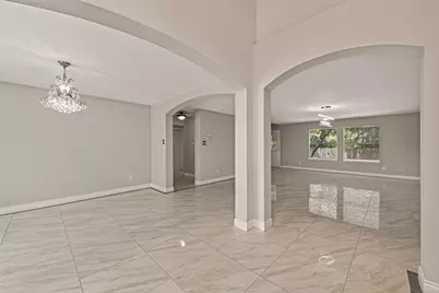 6021 Whispering Lakes Drive, Katy, TX 77493 - Photo 5