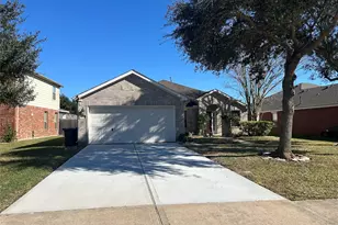 5218 Meadow Canyon Dr, Sugar Land, TX 77479 - Photo 1