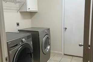 5218 Meadow Canyon Dr, Sugar Land, TX 77479 - Photo 17