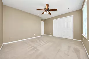 1914 Grandoak Dr, Pearland, TX 77581 - Photo 33