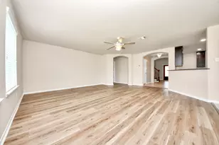 1914 Grandoak Dr, Pearland, TX 77581 - Photo 23