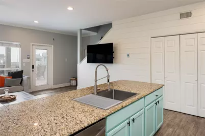 3228 Castle Drive, Crystal Beach, TX 77650 - Photo 11