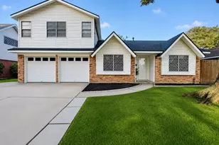 2305 Peach Ln, Pasadena, TX 77502 - Photo 1