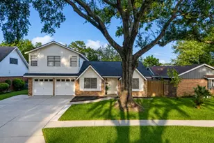 2305 Peach Ln, Pasadena, TX 77502 - Photo 5