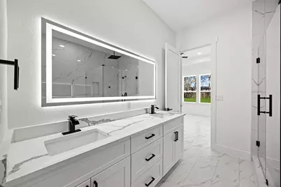 1519 Waco St, Dayton, TX 77535 - Photo 25