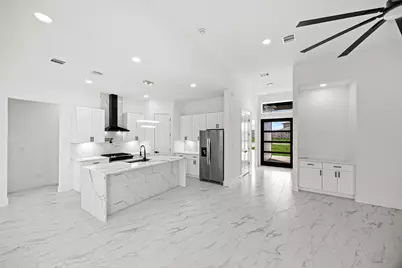 1519 Waco St, Dayton, TX 77535 - Photo 13