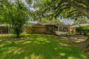 450 Norvell St, Beaumont, TX 77707 - Photo 21