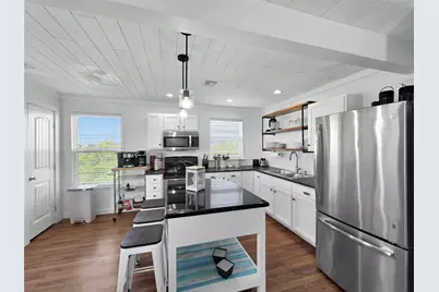 1120 N Monkhouse Drive, Crystal Beach, TX 77650 - Photo 29