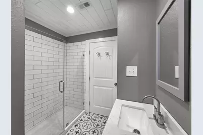 1120 N Monkhouse Drive, Crystal Beach, TX 77650 - Photo 47