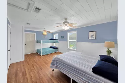 1120 N Monkhouse Drive, Crystal Beach, TX 77650 - Photo 39
