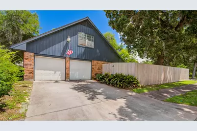 15702 Wandering Trail, Friendswood, TX 77546 - Photo 5