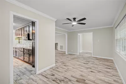 15702 Wandering Trail, Friendswood, TX 77546 - Photo 9