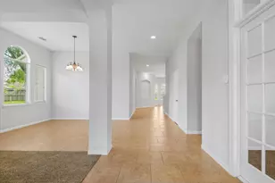 16806 Bay Ledge Ct, Friendswood, TX 77546 - Photo 3