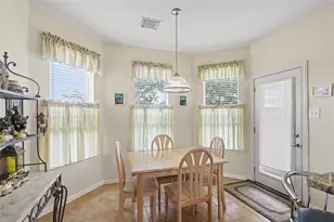 9815 Elizabeths Glen Ln, Tomball, TX 77375 - Photo 9