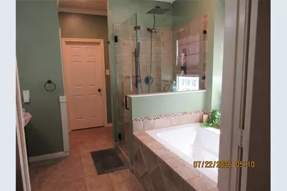 20522 Umber Oak Court, Humble, TX 77346 - Photo 17