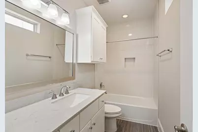 8313 Sorrel Leaf Lane, Houston, TX 77055 - Photo 17