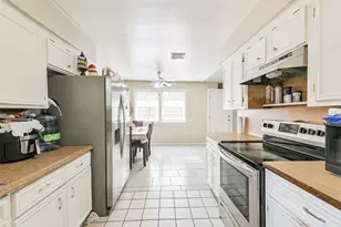 5610 Fallengate Dr, Spring, TX 77373 - Photo 11