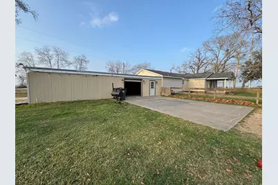 13939 N State Highway 71, El Campo, TX 77437 - Photo 5