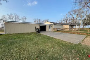 13939 N State Hwy 71, El Campo, TX 77437 - Photo 5