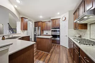 10515 Kirkwell Manor Ct, Spring, TX 77379 - Photo 13