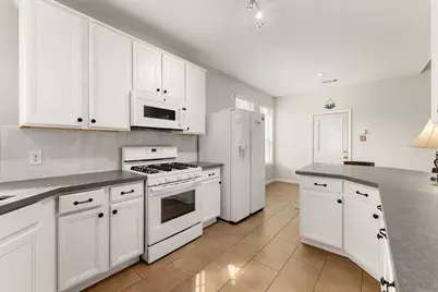 2914 Clayton Ridge Court, Houston, TX 77082 - Photo 9