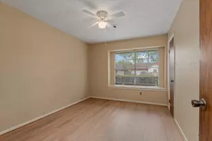 3511 Lemon Tree Ln, Houston, TX 77088 - Photo 21