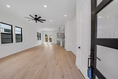 12004 Royal Oaks Banner Way, Houston, TX 77082 - Photo 3