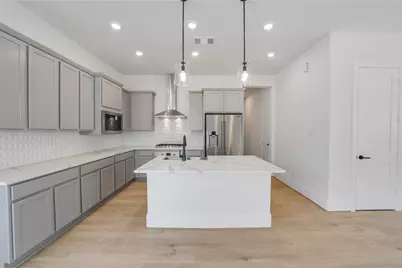 12004 Royal Oaks Banner Way, Houston, TX 77082 - Photo 7