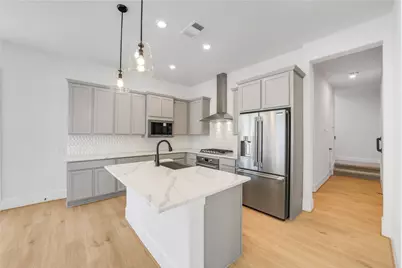 12004 Royal Oaks Banner Way, Houston, TX 77082 - Photo 11