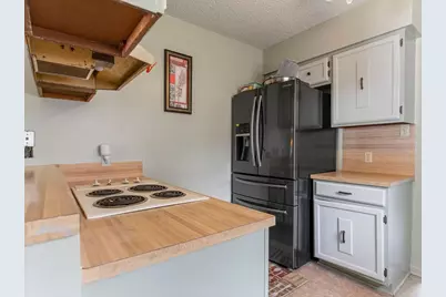 1710 Longhorn Avenue, Bay City, TX 77414 - Photo 11