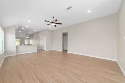 8326 Royal Breeze Drive, Cypress, TX 77433 - Photo 7