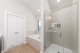 8326 Royal Breeze Dr, Cypress, TX 77433 - Photo 27