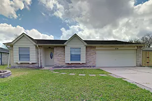 216 Maple Leaf Dr, League City, TX 77573 - Photo 1