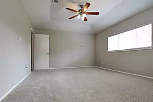 216 Maple Leaf Dr, League City, TX 77573 - Photo 7