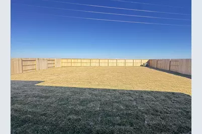 711 Blue Stone Drive, Beasley, TX 77417 - Photo 9