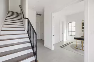 5824 Winsome Ln, Houston, TX 77057 - Photo 3