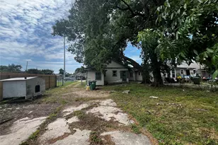 6015 Brady St, Houston, TX 77011 - Photo 7