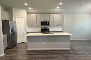 150 Valiant Ridge Trail, Magnolia, TX 77354 - Photo 3