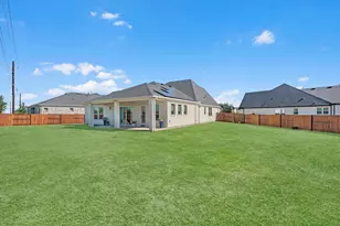 3103 Honeysuckle Wy, Katy, TX 77493 - Photo 9