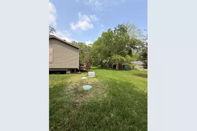 12715 Green River Drive, Houston, TX 77044 - Photo 13