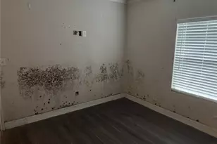 1739 County Rd 370, Splendora, TX 77372 - Photo 5