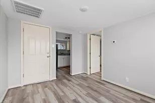 7413 Dallas St, Houston, TX 77011 - Photo 11