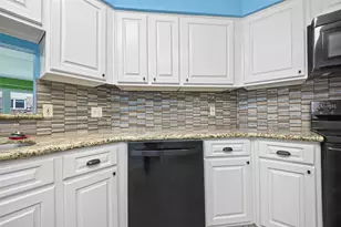 2527 Corral Trail, Friendswood, TX 77546 - Photo 15