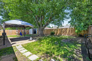 2527 Corral Trail, Friendswood, TX 77546 - Photo 37